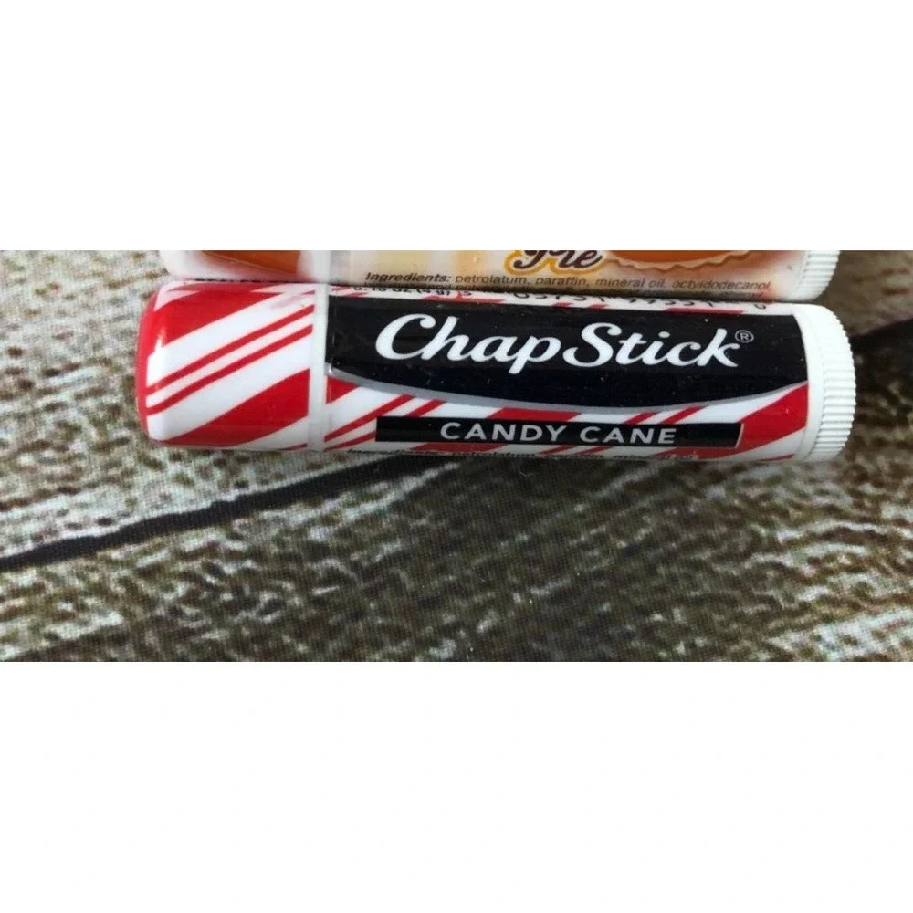 Chapstick Candy Cane Lip Balm Limited‎ Stocking Stuffer Christmas Gag Gift NWT